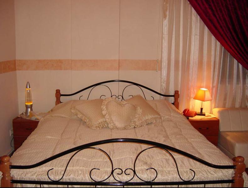 Hotel And Residence King George Byblos Zimmer foto